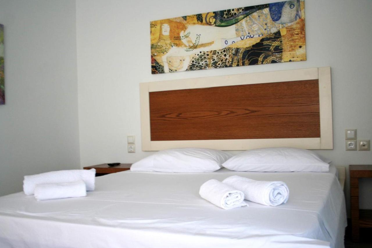 Spyridoula'S Guest House Himarë Dış mekan fotoğraf