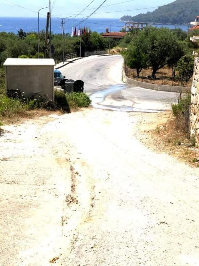 Spyridoula'S Guest House Himarë Dış mekan fotoğraf