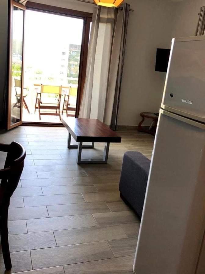 Spyridoula'S Guest House Himarë Dış mekan fotoğraf