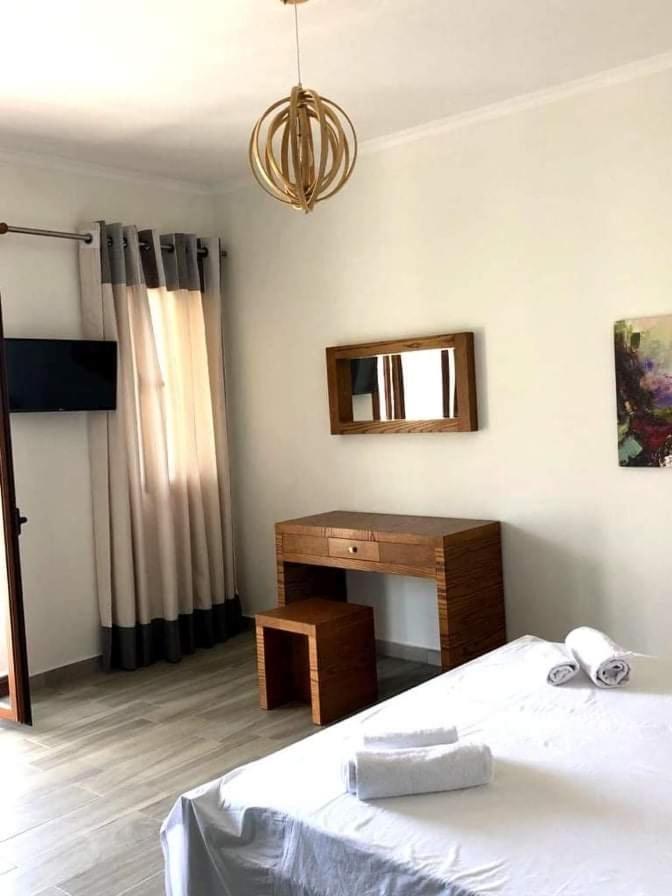 Spyridoula'S Guest House Himarë Dış mekan fotoğraf