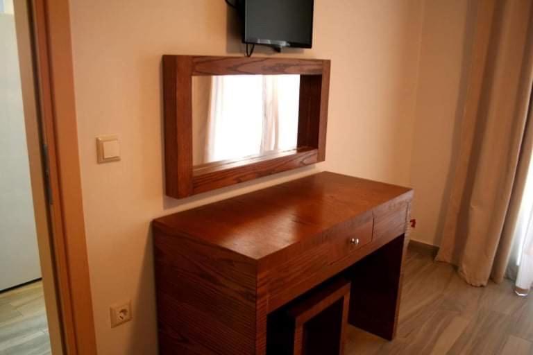 Spyridoula'S Guest House Himarë Dış mekan fotoğraf
