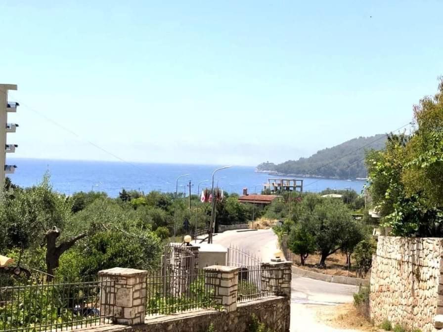 Spyridoula'S Guest House Himarë Dış mekan fotoğraf