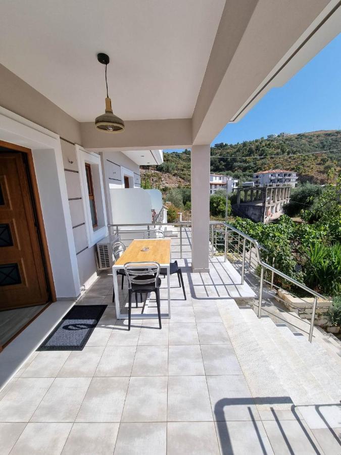 Spyridoula'S Guest House Himarë Dış mekan fotoğraf