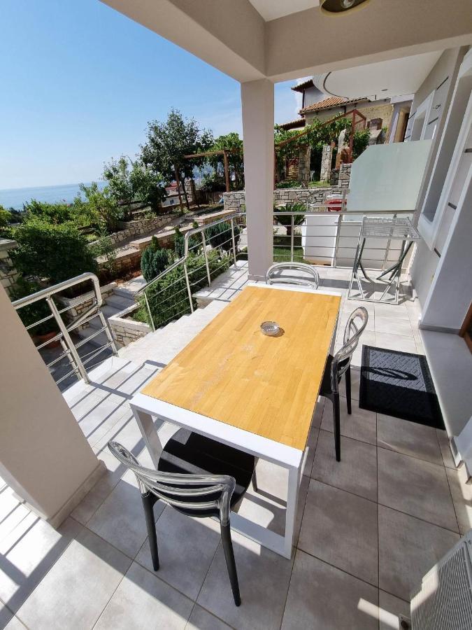 Spyridoula'S Guest House Himarë Dış mekan fotoğraf