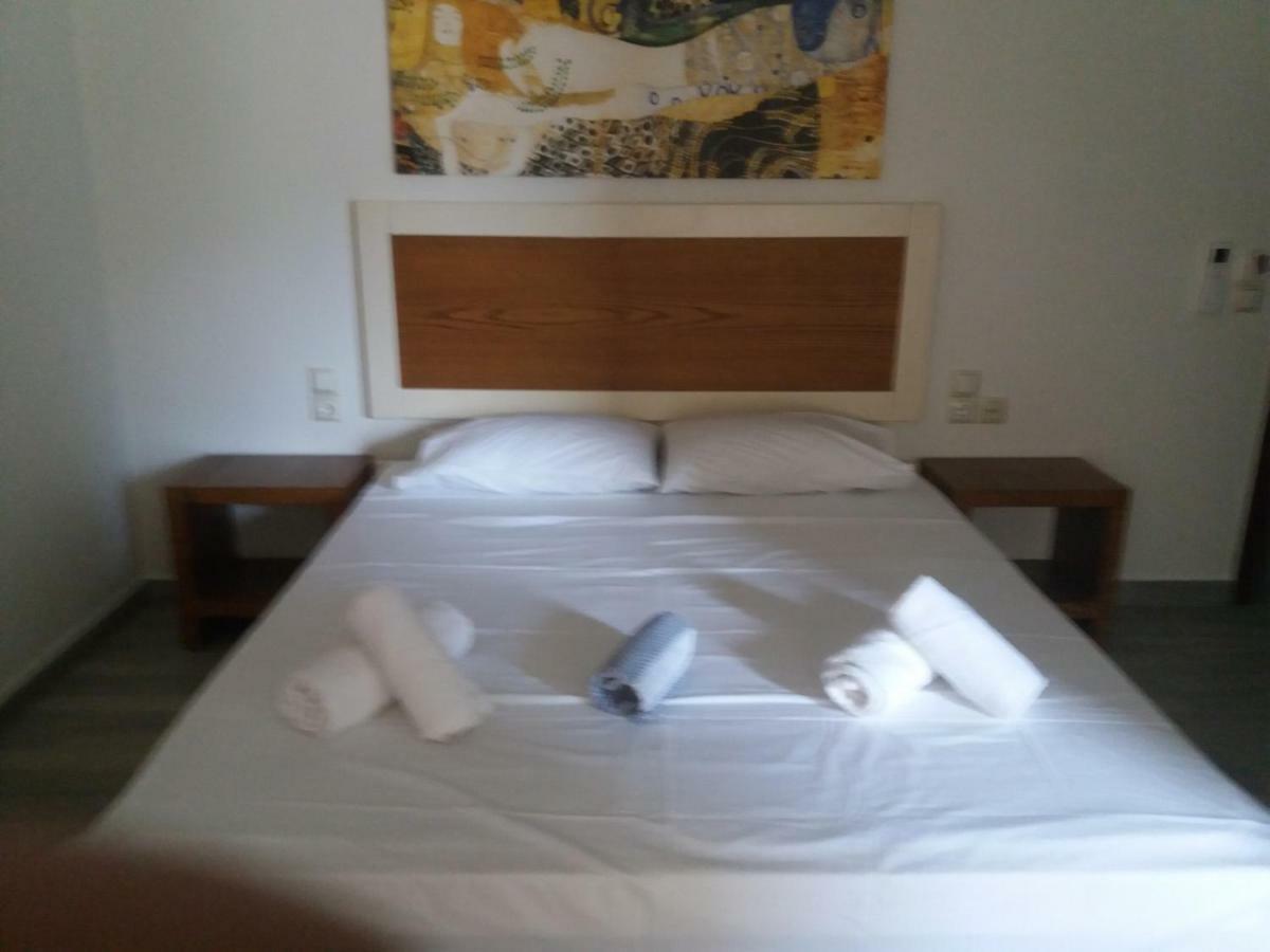 Spyridoula'S Guest House Himarë Dış mekan fotoğraf